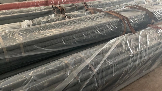 Tuberías de acero inconsútiles en frío de la aleación 34CrMo4 con el tratamiento superficial y la sección redonda