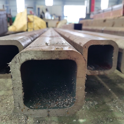 Los tubos inconsútiles estándar de la aleación del acero de carbono de ASTM instalan tubos 1m m A106B para el uso industrial