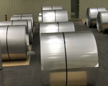 0.12m m a 6.0m m galvanizaron las bobinas de acero, inmersión caliente Q235 galvanizaron bobinas